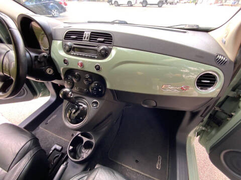 2012 FIAT 500c Lounge