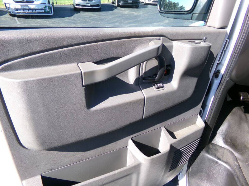 2018 GMC Savana LS 3500
