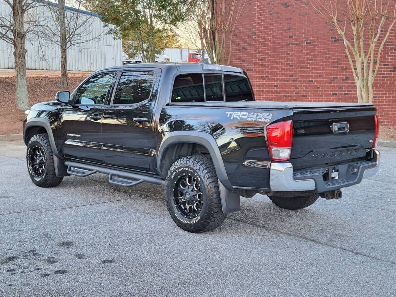 2016 Toyota Tacoma TRD Off Road photo 7