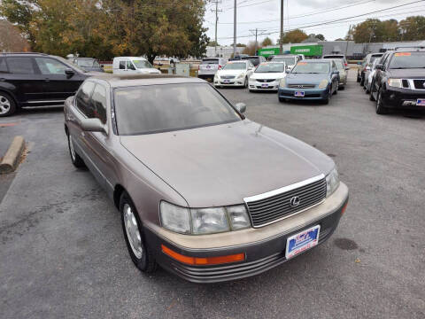 1994 Lexus LS 400