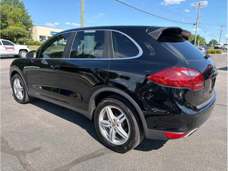 2011 Porsche Cayenne S