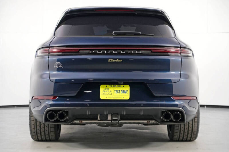 2025 Porsche Cayenne Turbo E-Hybrid