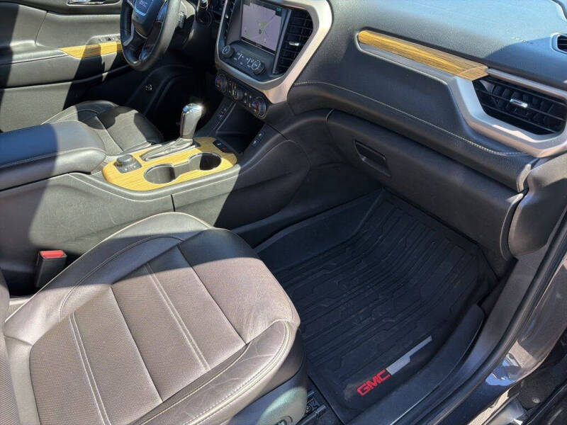 2018 GMC Acadia Denali