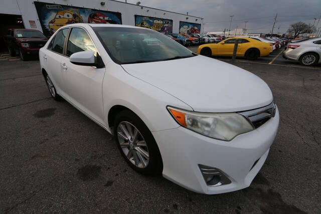 2014 Toyota Camry XLE V6