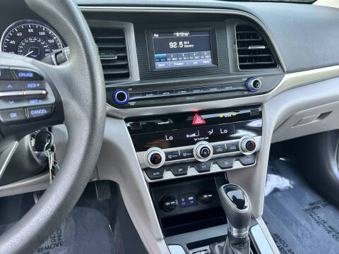 2020 Hyundai Elantra