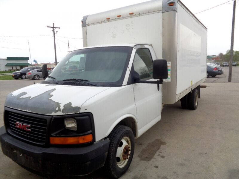 2008 gmc savana cutaway g3500