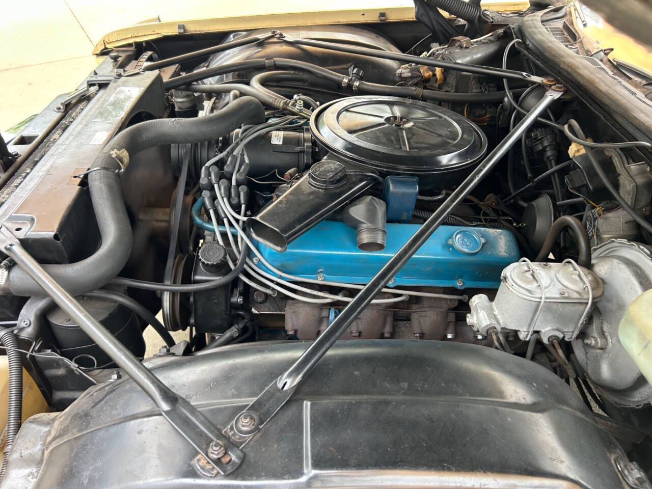 1973 Cadillac DeVille 38