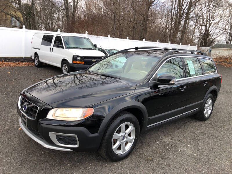 2010 Volvo XC70 for sale at The Used Car Company LLC in Prospect CT