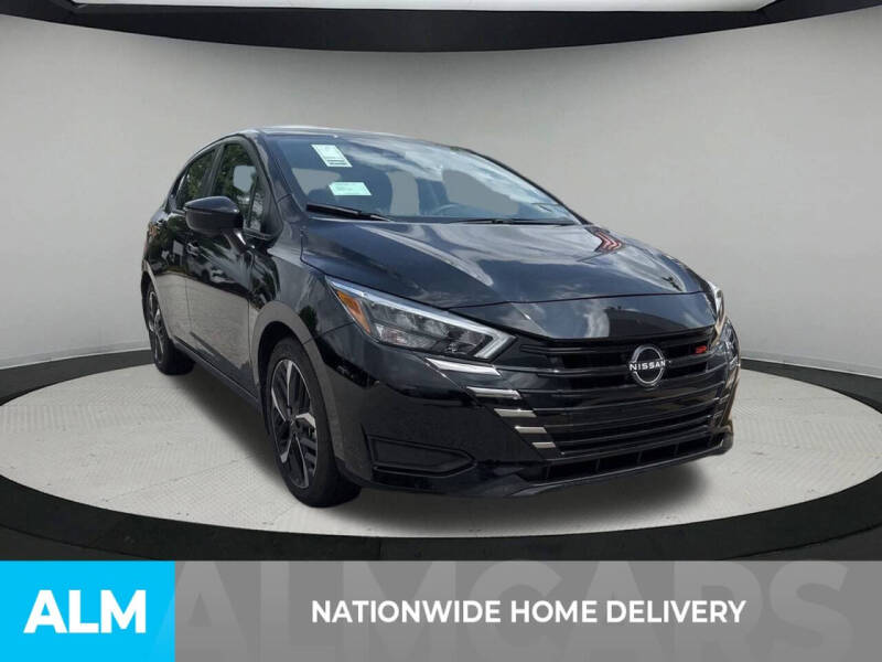 2024 Nissan Versa SR