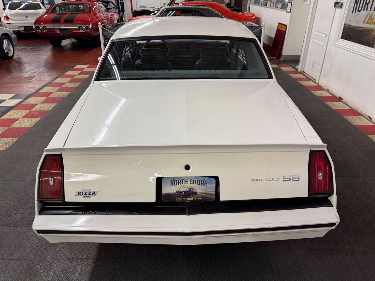 1984 Chevrolet Monte Carlo 12