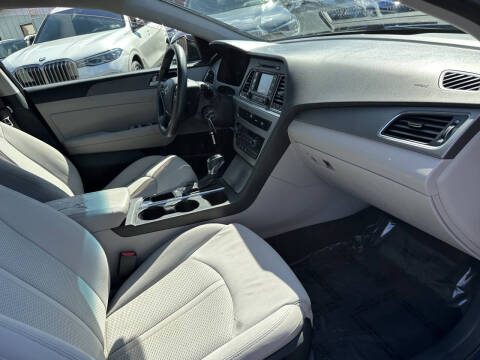 2015 Hyundai Sonata SE