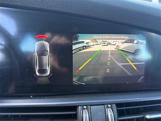 2022 Alfa Romeo Giulia Veloce