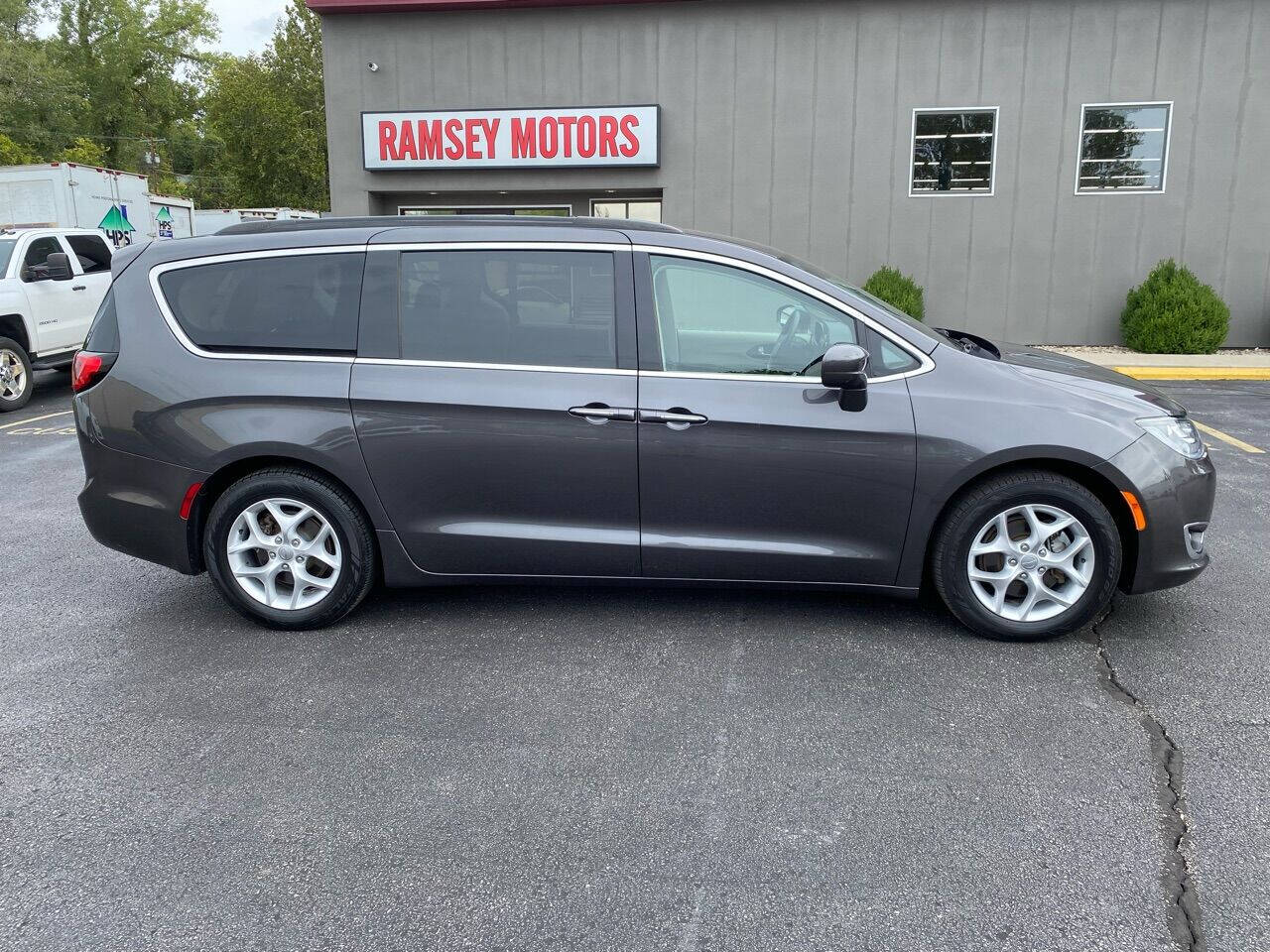 Gray 2018 Chrysler Pacifica Touring Plus Touring Plus 4dr Mini-Van 1