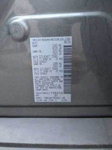 2020 Nissan Rogue SL