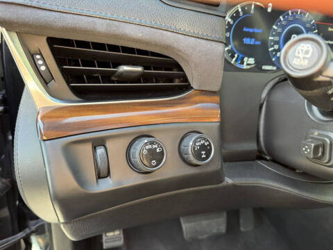 2019 Cadillac Escalade Luxury