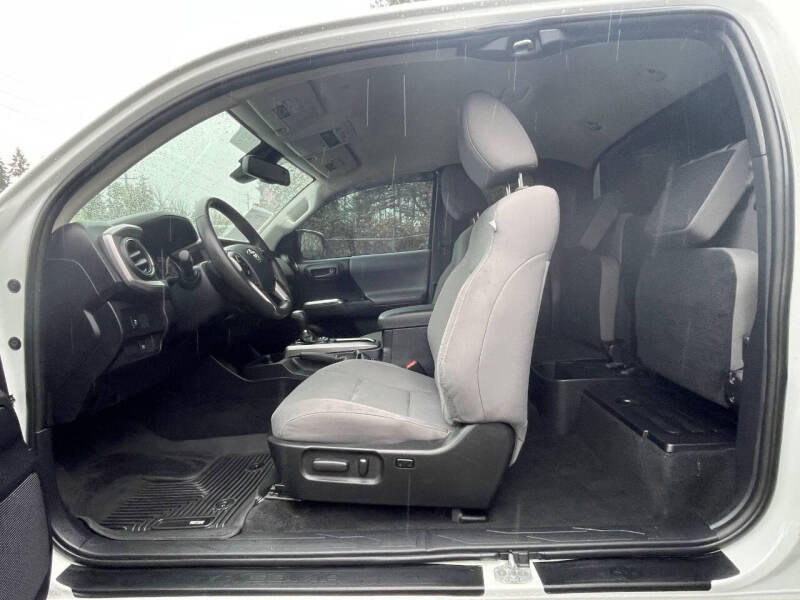 2020 Toyota Tacoma SR5 V6