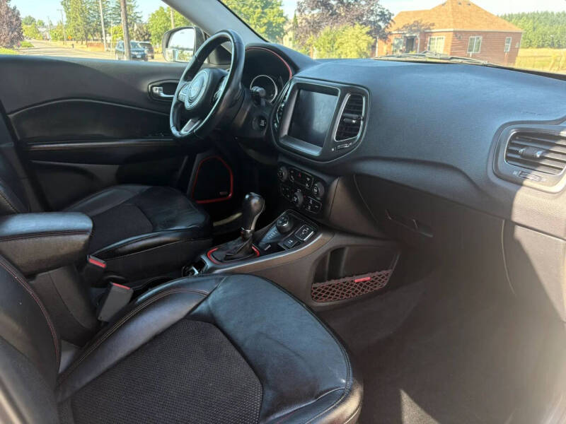 2017 Jeep Compass Trailhawk