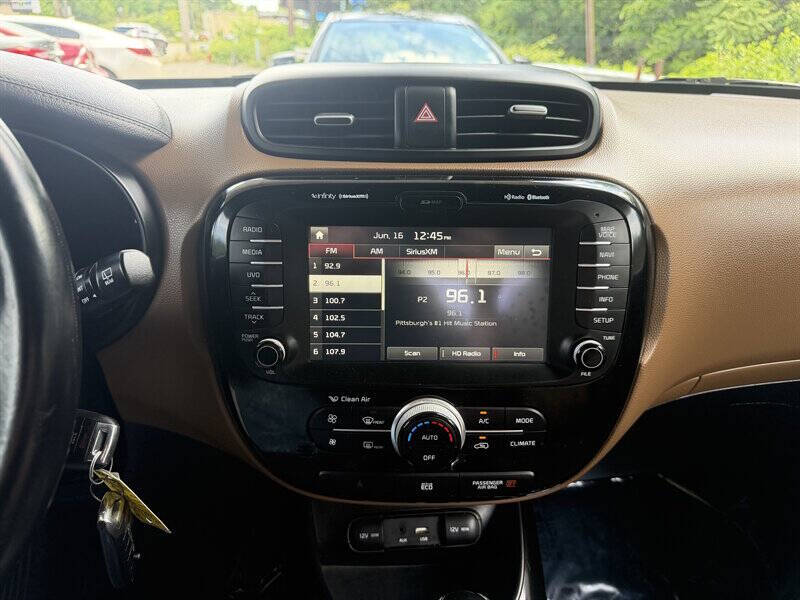 2016 Kia Soul +