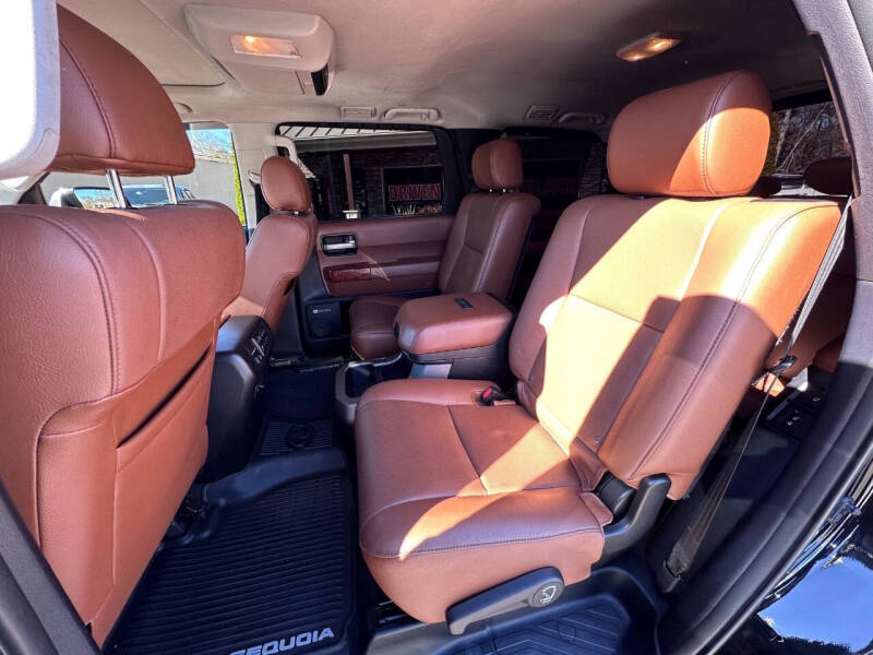 2018 Toyota Sequoia Platinum