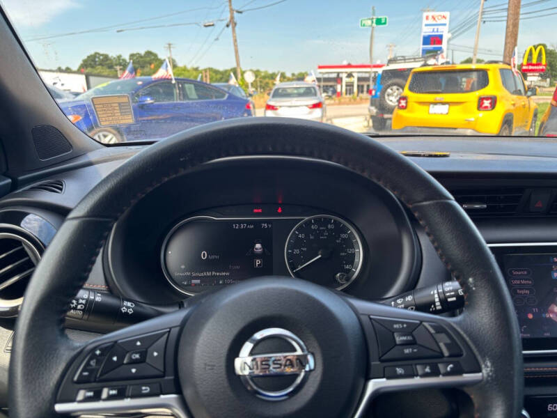 2018 Nissan Kicks SR