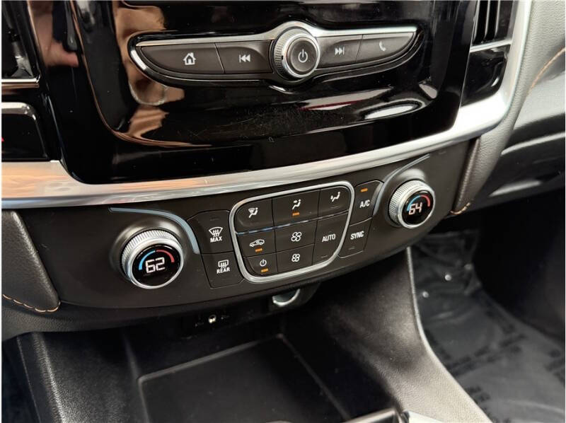 2020 Chevrolet Traverse LS