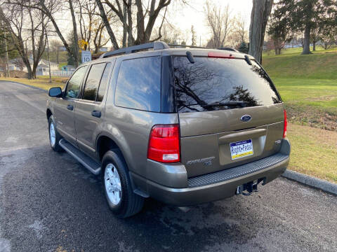 2005 Ford Explorer XLT