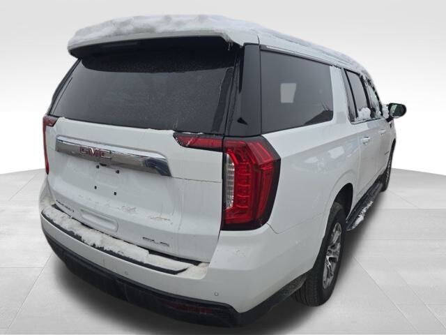 2023 GMC Yukon XL SLE