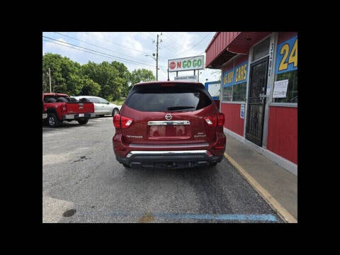 2017 Nissan Pathfinder S