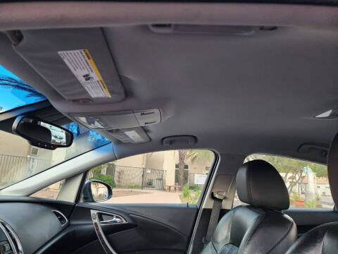 2012 Buick Verano Leather Group