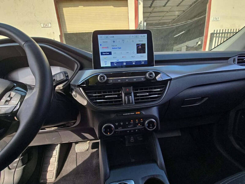 2024 Ford Escape Active