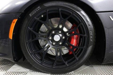 2017 Dodge Viper GTS