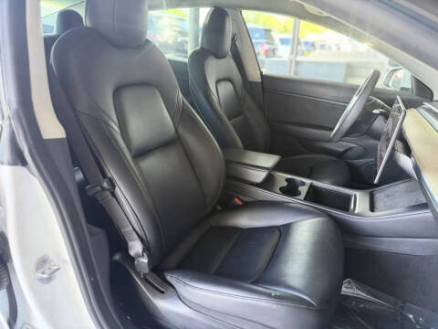 2022 Tesla Model 3 Performance