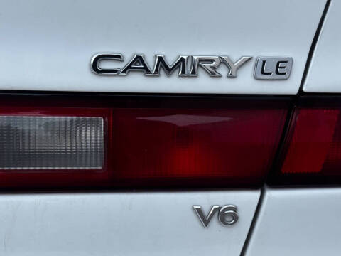 1999 Toyota Camry LE V6