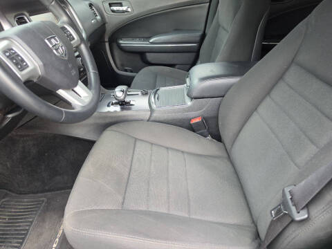 2014 Dodge Charger SXT