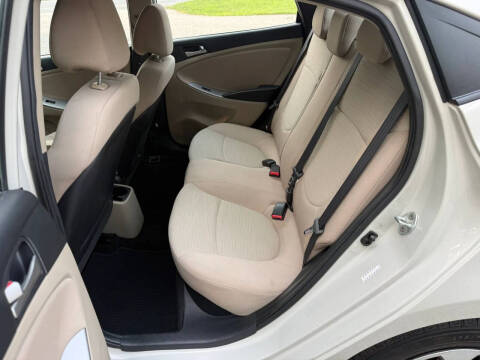 2019 Hyundai Accent