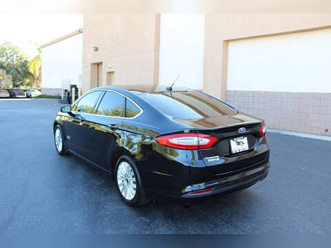 2014 Ford Fusion Energi SE