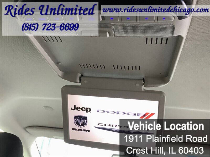 2017 Chrysler Pacifica Touring-L