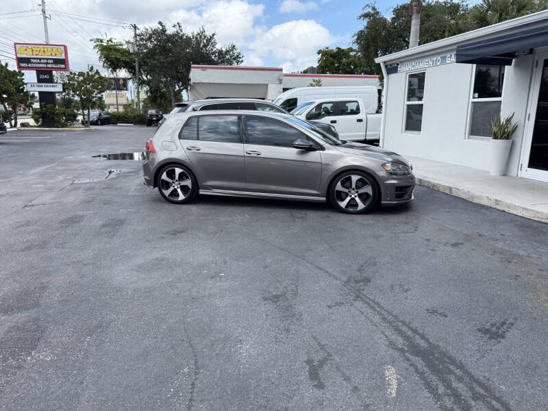 2016 Volkswagen Golf R 4Motion