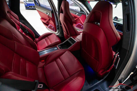 2019 Porsche Panamera GTS