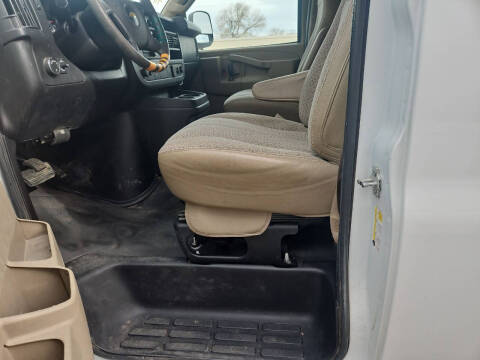 2017 Chevrolet Express 2500