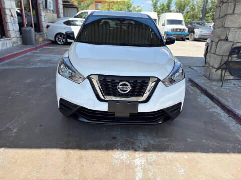 2020 Nissan Kicks S