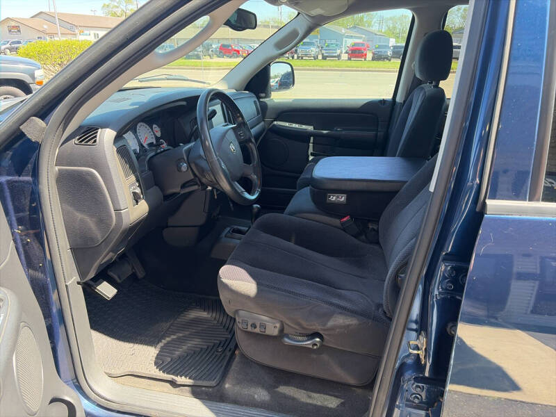 2004 Dodge Ram 1500 SLT