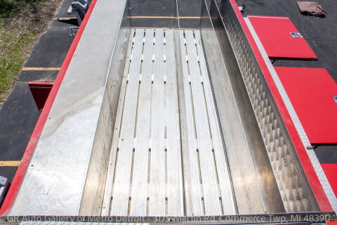 2001 Hendrickson Firetruck