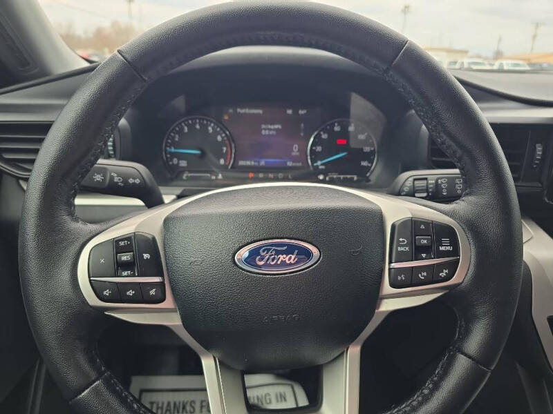 2024 Ford Explorer XLT