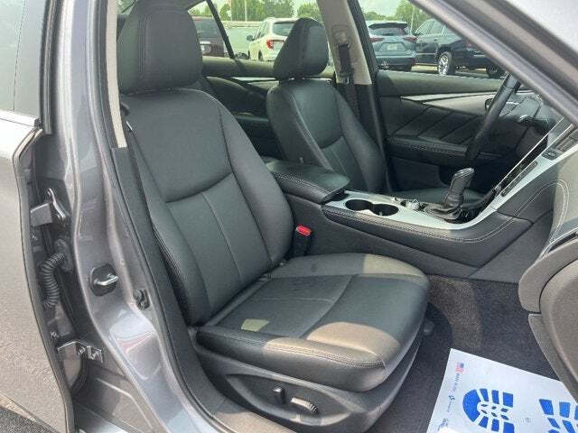 2020 Infiniti Q50 14