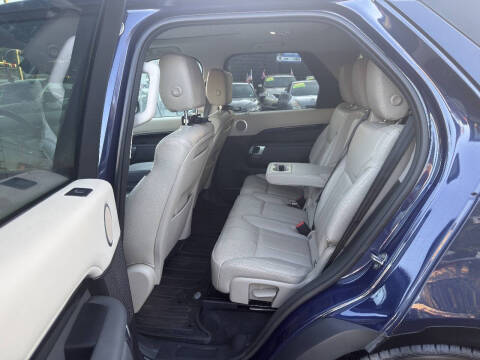 2018 Land Rover Discovery SE