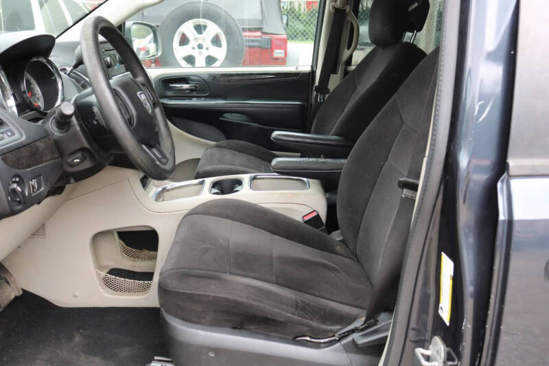 2013 Dodge Grand Caravan SXT