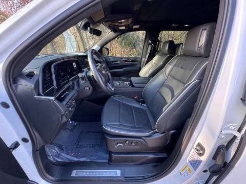 2023 Cadillac Escalade ESV Sport