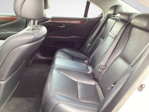 2011 Lexus LS 460