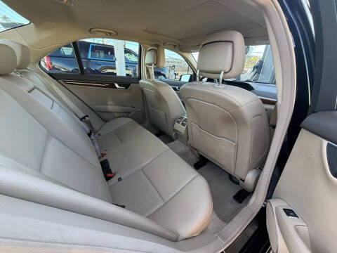 2013 Mercedes-Benz C-Class C 250 Sport